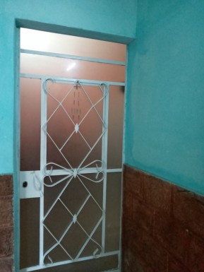 Apartment with 2 bedrooms for sale in Los Quemados, Marianao, La Habana