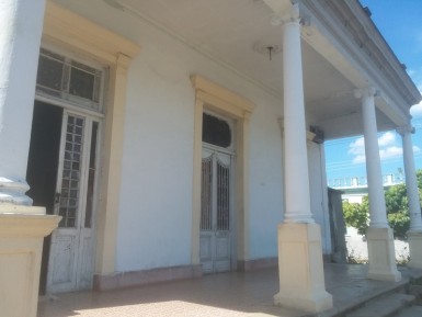 Casa en Redención, Marianao, La Habana