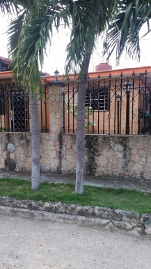 Detached House with 4 bedrooms for sale in Ampliación de San Matías, San Miguel del Padrón, La Habana