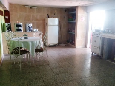 Casa de 8 habitaciones en venta en Cerro, La Habana