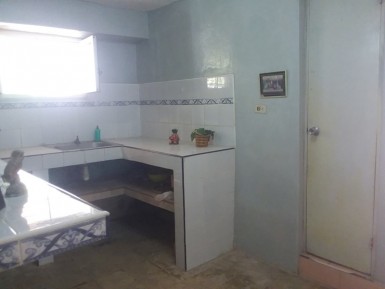 Casa de 8 habitaciones en venta en Cerro, La Habana