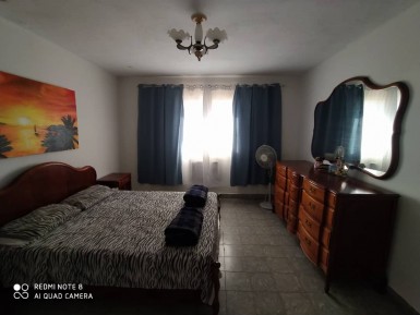 Apartamento de 3 habitaciones en venta en Vedado - Malecón, Plaza de la Revolución, La Habana