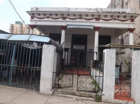 Casa de 8 habitaciones en venta en Rampa, Plaza de la Revolución, La Habana