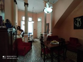 Casa Colonial de 4 habitaciones en venta en Catedral, Habana Vieja, La Habana