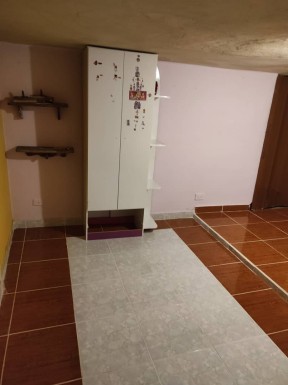Apartamento de 2 habitaciones en venta en Plaza de la Revolución, La Habana
