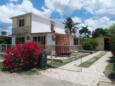 Casa Independiente en Barrera, Guanabacoa, La Habana