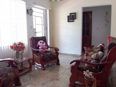 Casa Independiente de 3 habitaciones en venta en Las Guásimas, Arroyo Naranjo, La Habana