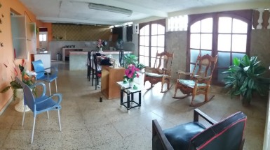 Casa Independiente de 3 habitaciones en venta en Las Guásimas, Arroyo Naranjo, La Habana