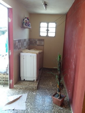Casa Independiente de 3 habitaciones en venta en Las Guásimas, Arroyo Naranjo, La Habana