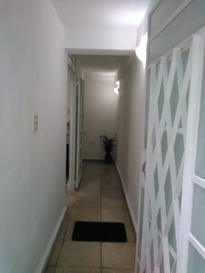 Apartamento de 2 habitaciones en venta en Rampa, Plaza de la Revolución, La Habana