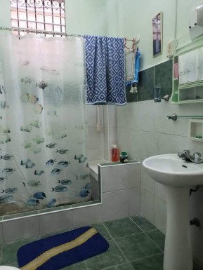 Casa de 4 habitaciones en venta en Vedado, Plaza de la Revolución, La Habana