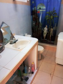 House with 2 bedrooms for sale in Luyanó, Diez de Octubre, La Habana - Thumbnail 16