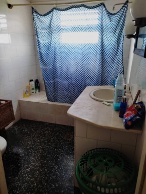 Apartment with 3.5 bedrooms for sale in Nuevo Vedado, Plaza de la Revolución, La Habana