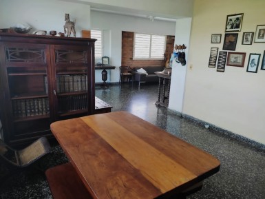 Apartment with 3.5 bedrooms for sale in Nuevo Vedado, Plaza de la Revolución, La Habana