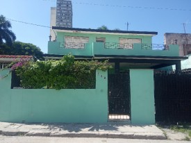 Casa Independiente de 4 habitaciones en venta en Vedado, Plaza de la Revolución, La Habana