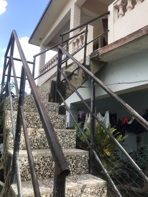 Duplex with 3 bedrooms for sale in Arroyo Arenas, La Lisa, La Habana