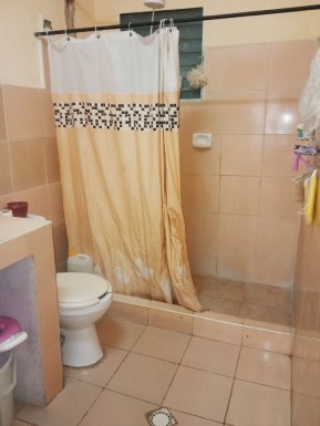 Apartment with 4 bedrooms for sale in Nuevo Vedado, Plaza de la Revolución, La Habana