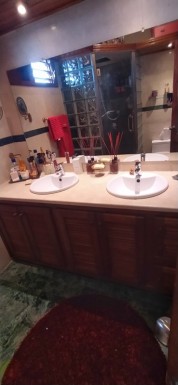 Apartment with 2 bedrooms for sale in Nuevo Vedado, Plaza de la Revolución, La Habana