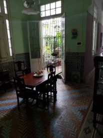 House with 6 bedrooms for sale in Santos Suárez, Diez de Octubre, La Habana - Thumbnail 8