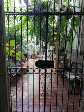 House with 6 bedrooms for sale in Santos Suárez, Diez de Octubre, La Habana