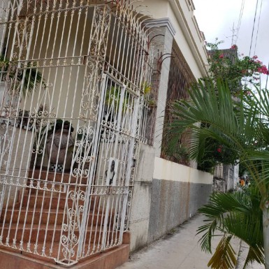 House with 6 bedrooms for sale in Santos Suárez, Diez de Octubre, La Habana