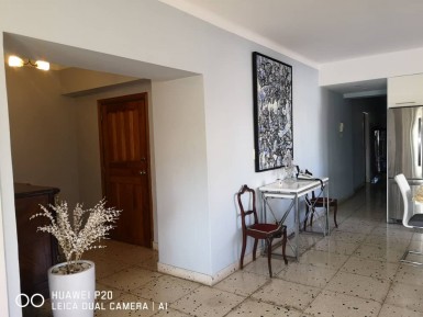 Apartamento de 4 habitaciones en venta en Vedado, Plaza de la Revolución, La Habana