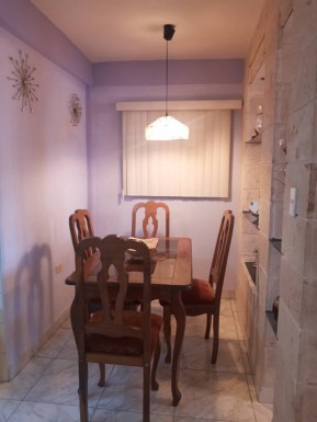 Biplanta de 2 habitaciones en venta en Vedado, Plaza de la Revolución, La Habana