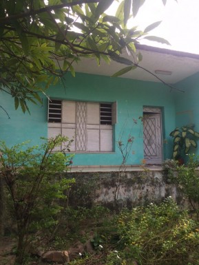 Independent House in El Águila Hatuey, Cotorro, La Habana