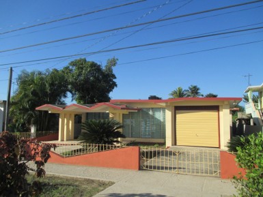 Independent House in Palma Soriano, Santiago de Cuba