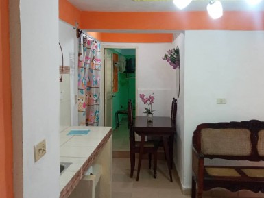 Casa Independiente de 4 habitaciones en venta en Cojímar, Habana del Este, La Habana