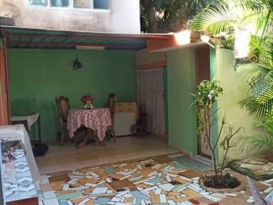 Casa Independiente de 4 habitaciones en venta en Cojímar, Habana del Este, La Habana
