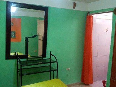 Casa Independiente de 4 habitaciones en venta en Cojímar, Habana del Este, La Habana