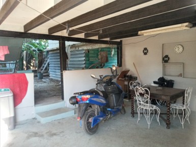 Casa Independiente de 7 habitaciones en venta en Antonio Guiteras, Habana del Este, La Habana