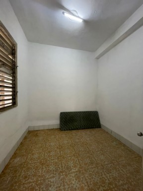Apartment with 3 bedrooms for sale in Vedado, Plaza de la Revolución, La Habana