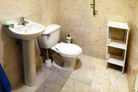 Casa Independiente de 5 habitaciones en venta en Vedado, Plaza de la Revolución, La Habana - 23