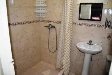 Casa Independiente de 5 habitaciones en venta en Vedado, Plaza de la Revolución, La Habana