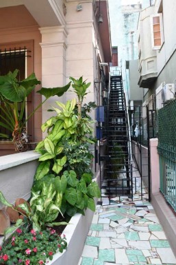 Casa Independiente de 5 habitaciones en venta en Vedado, Plaza de la Revolución, La Habana