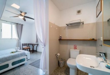 Apartment with 5 bedrooms for sale in Vedado, Plaza de la Revolución, La Habana