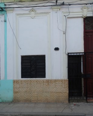 Casa de 2 habitaciones en venta en Centro Habana, La Habana