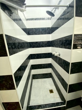 Apartment with 4 bedrooms for sale in Vedado, Plaza de la Revolución, La Habana