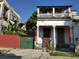 Duplex with 4 bedrooms for sale in Las Cañas, Cerro, La Habana