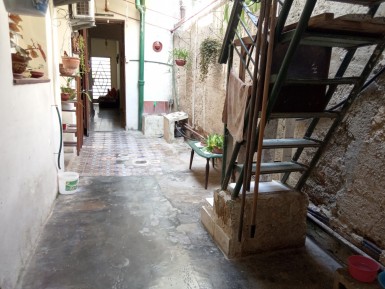 Casa de 2 habitaciones en venta en Las Cañas, Cerro, La Habana