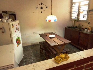 Casa de 2 habitaciones en venta en Las Cañas, Cerro, La Habana