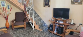 Duplex with 3 bedrooms for sale in Latinoamericano, Cerro, La Habana - 2