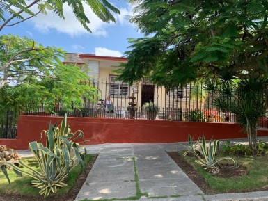 Independent House in Guanabo, Habana del Este, La Habana