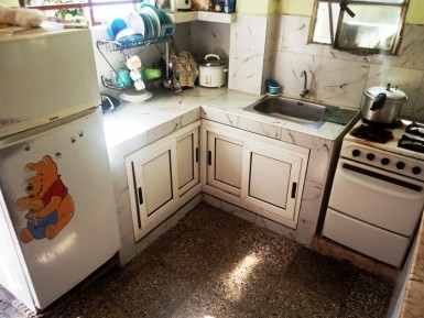 Casa Independiente de 2 habitaciones en venta en Las Cañas, Cerro, La Habana