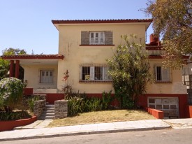 Casa Independiente de 4 habitaciones en venta en Nuevo Vedado, Plaza de la Revolución, La Habana