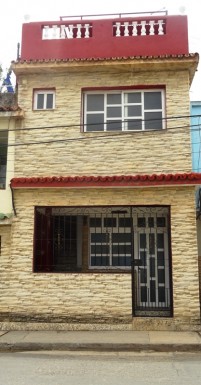 House in Latinoamericano, Cerro, La Habana