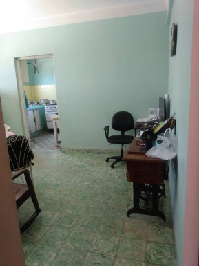 Apartment with 3 bedrooms for sale in Colón - Nuevo Vedado, Plaza de la Revolución, La Habana
