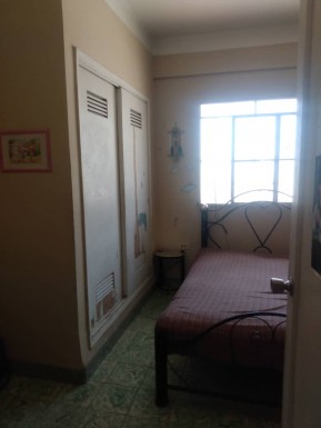 Apartment with 3 bedrooms for sale in Colón - Nuevo Vedado, Plaza de la Revolución, La Habana